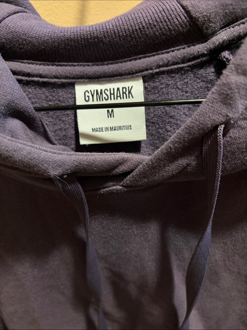 Gymshark Cropped Hoodie in Deep Plum - Picture 2 of 4